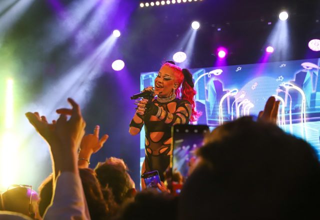Gloria Groove2.jpg
