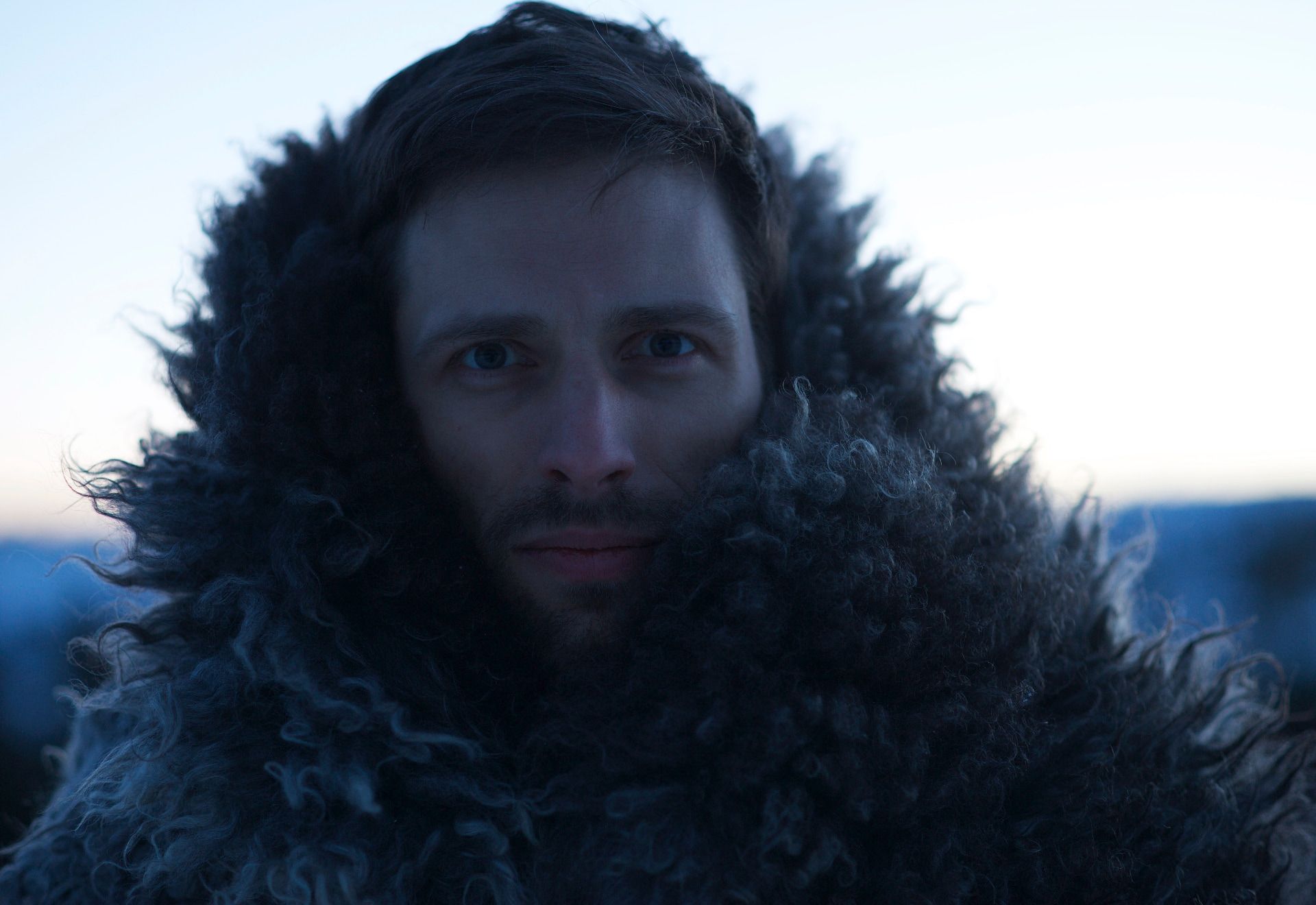 Astin: LindstrØm [live!] + Shelby Grey