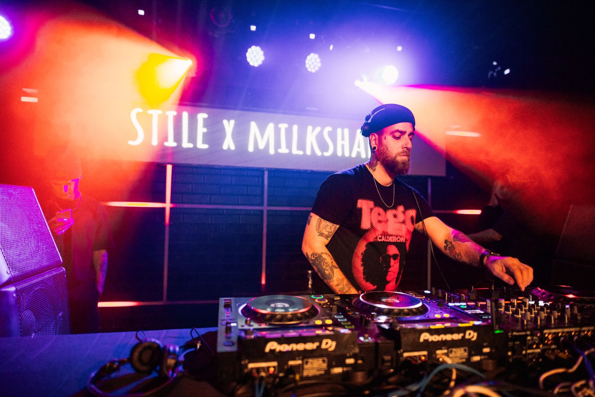 La 2 de Milkshake: Stile & Franklin Dam