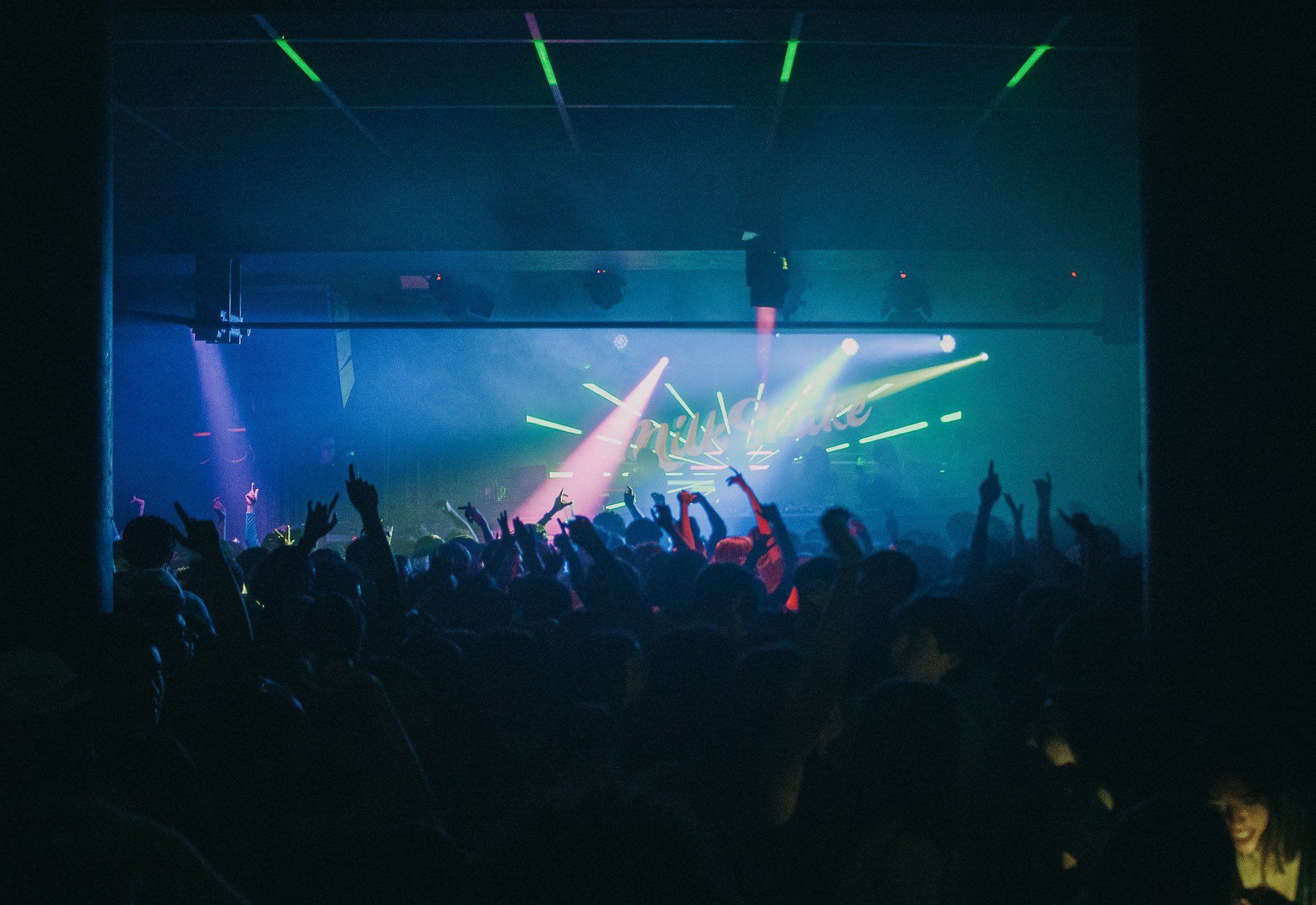 La (2) de Milkshake: Stile & ADCØ