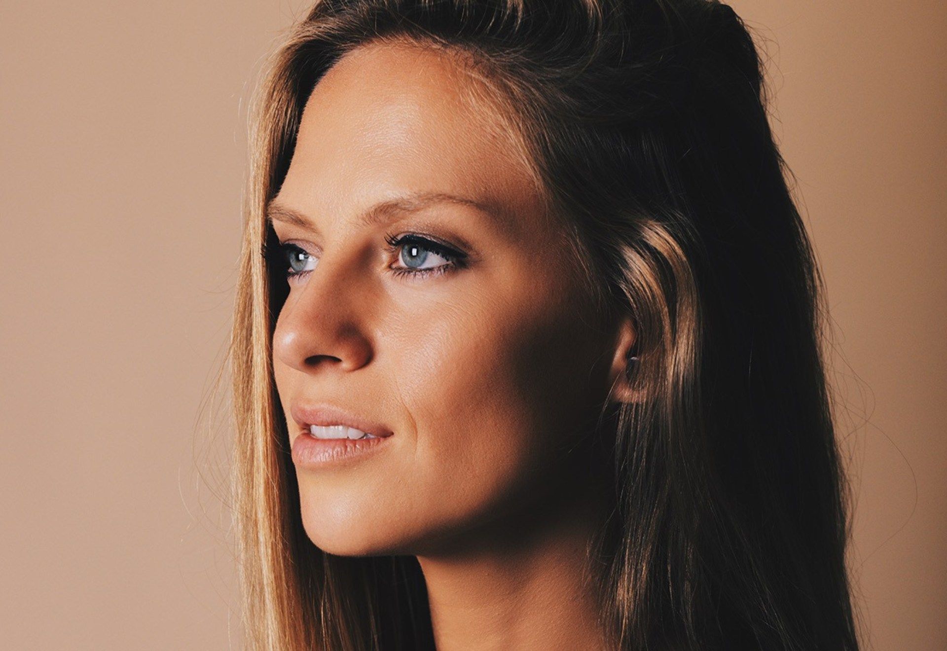 Nitsa: Nora En Pure + Marian Ariss