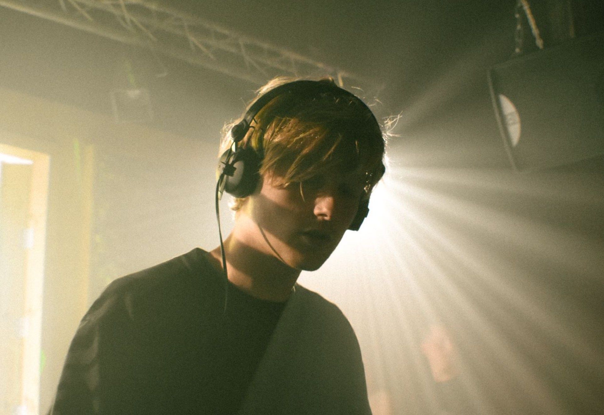 Astin: Fraternity | nthng + Dj Fra