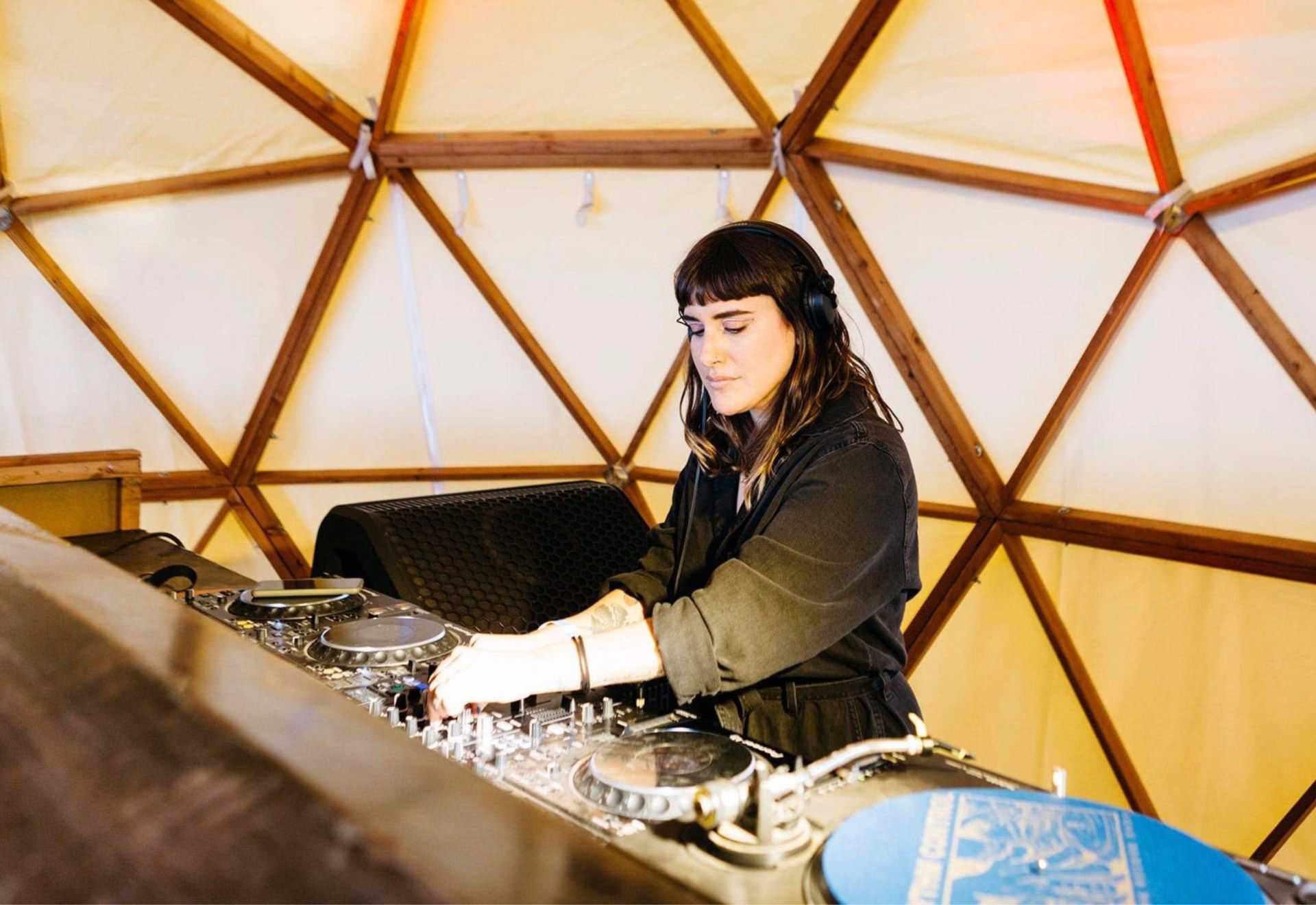Nitsa & Brunch Electronik presentan: Bonus Track | Brunch Electronik afterparty + Spacer