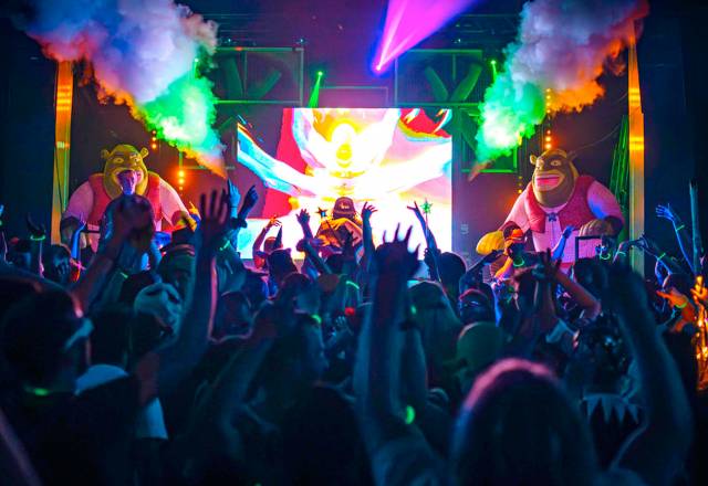 Shrek Rave