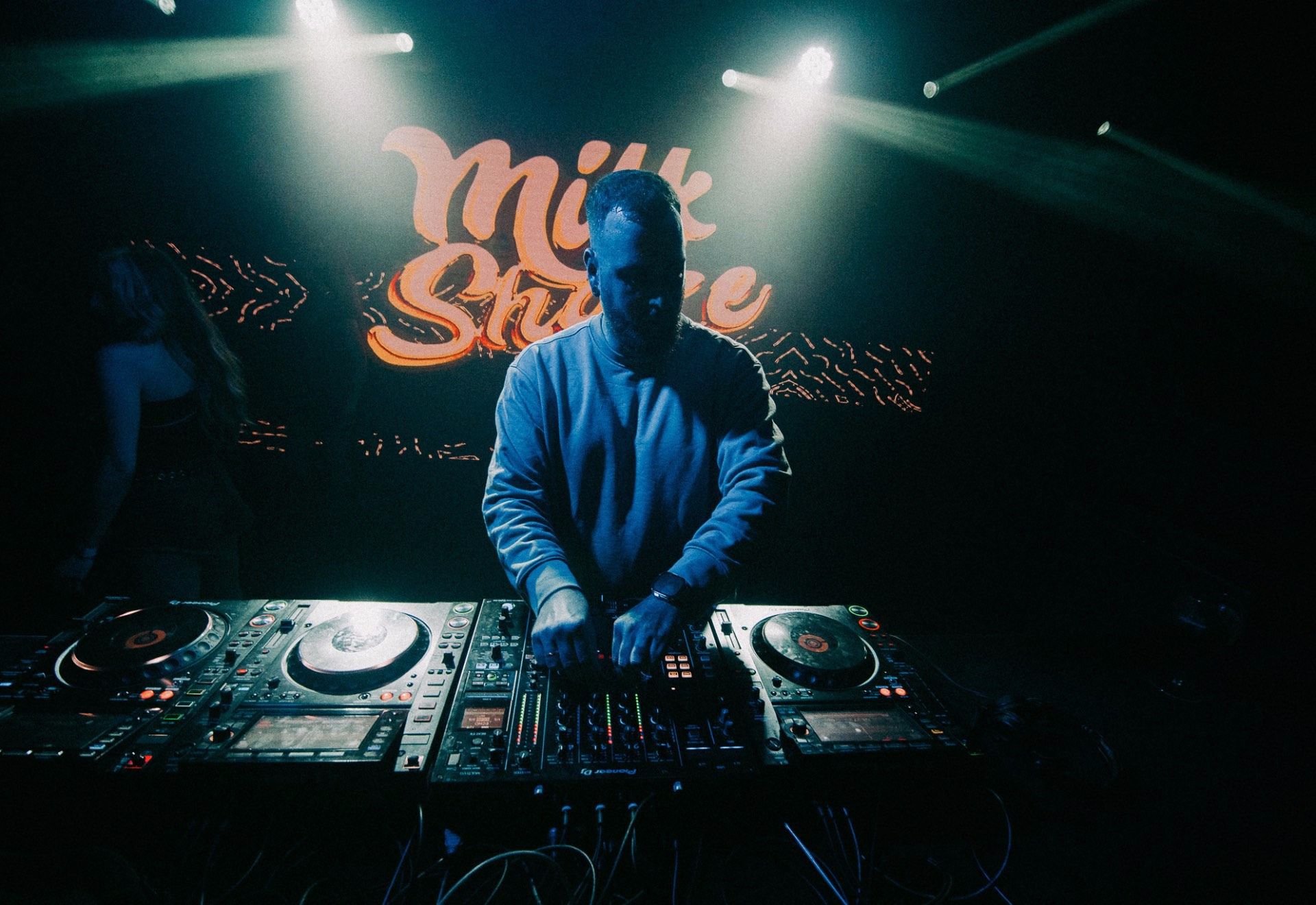 La (2) de Milkshake: Stile & Taydleon