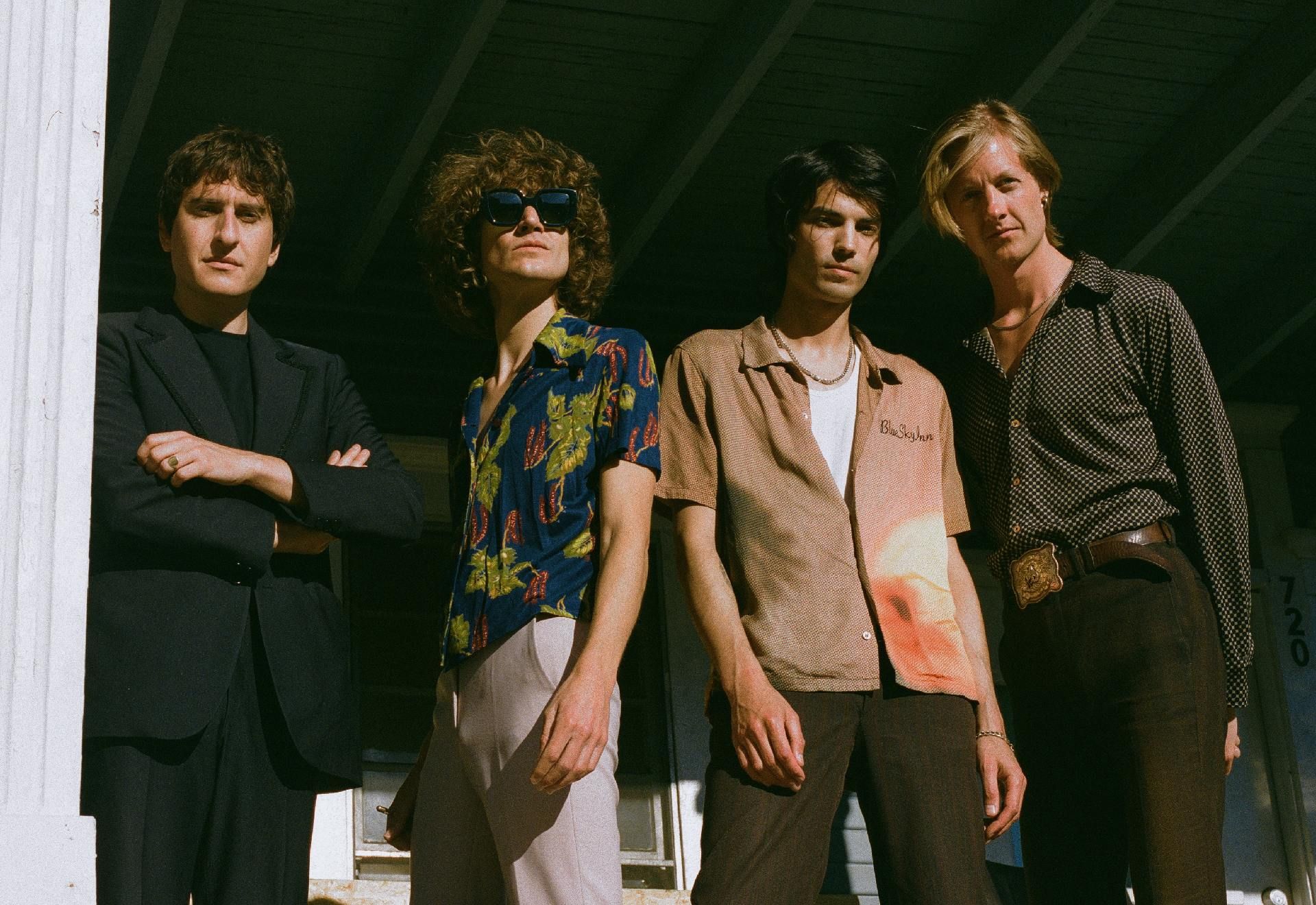 Temples: Celebrating 10 years of "Sun Sctructures"