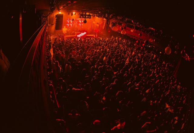 MS_60_apolo_fiesta_noche.jpg