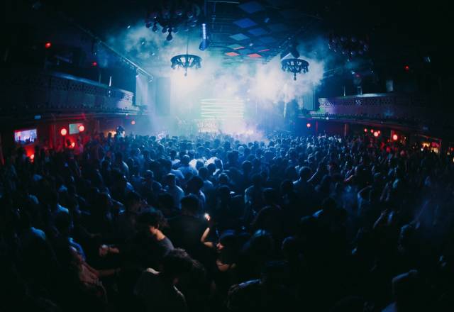 MS_57_apolo_fiesta_noche.jpg