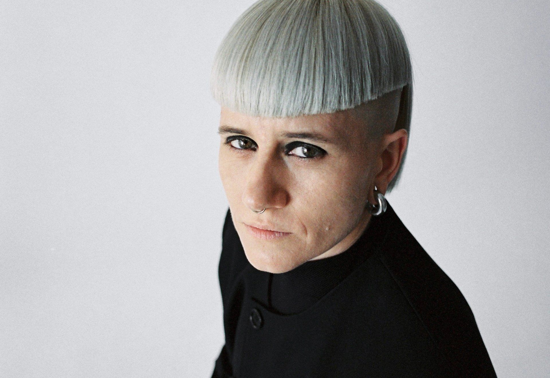 Astin: SEEKING THE VELVET | Cora Novoa + SUPERGLOSS + Ana Alves