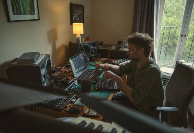 Astin: SOUNDIT Club | Nathan Fake [live!] + D. Tiffany + oma totem