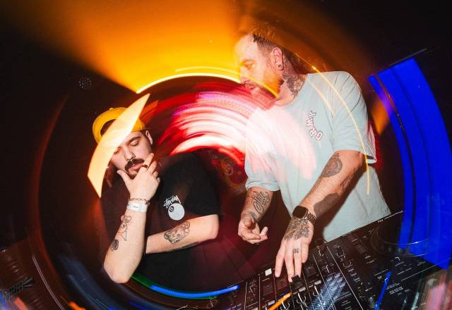 Milkshake: Dj Stile + Artista invitado