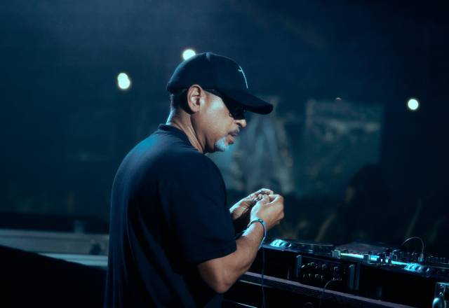 Dj Playero_nitsa copia.jpg
