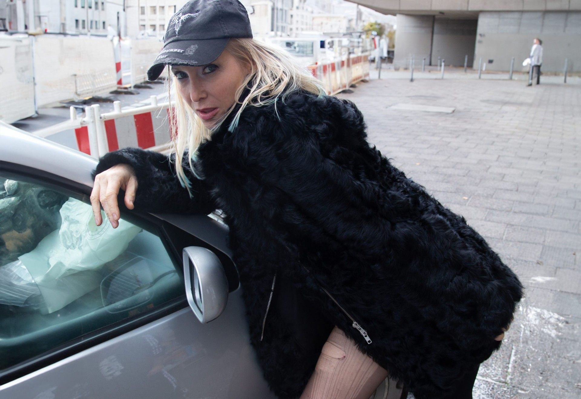Nitsa: Ellen Allien + neska