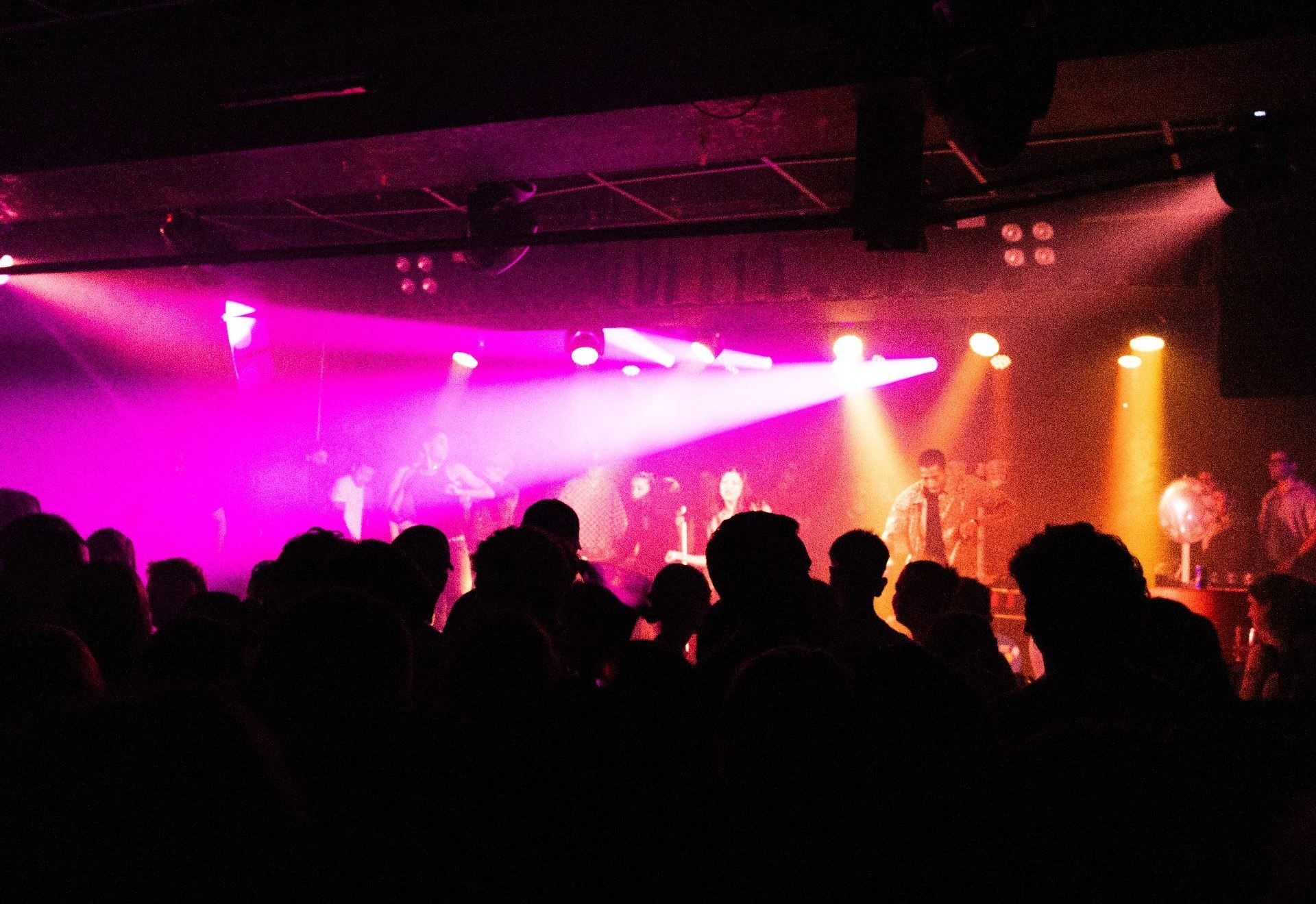 La (2) de Milkshake: Stile & ADCØ
